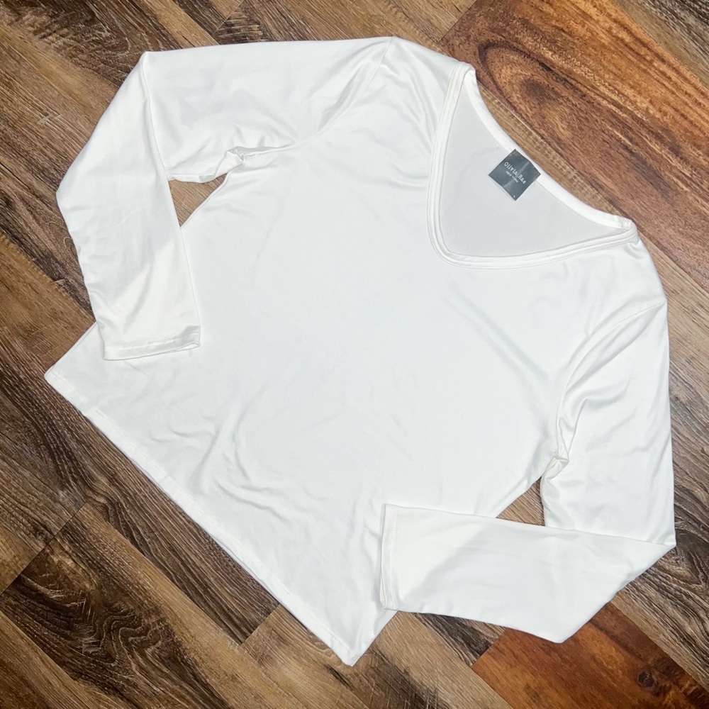 Olivia Rae White V-Neck Long Sleeve Crop Top, Size L